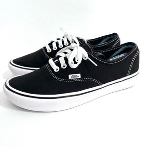 Vans Comfycush Authentic Shoe Men’s 8.5/Women’s 10 Black Canvas Low Profile